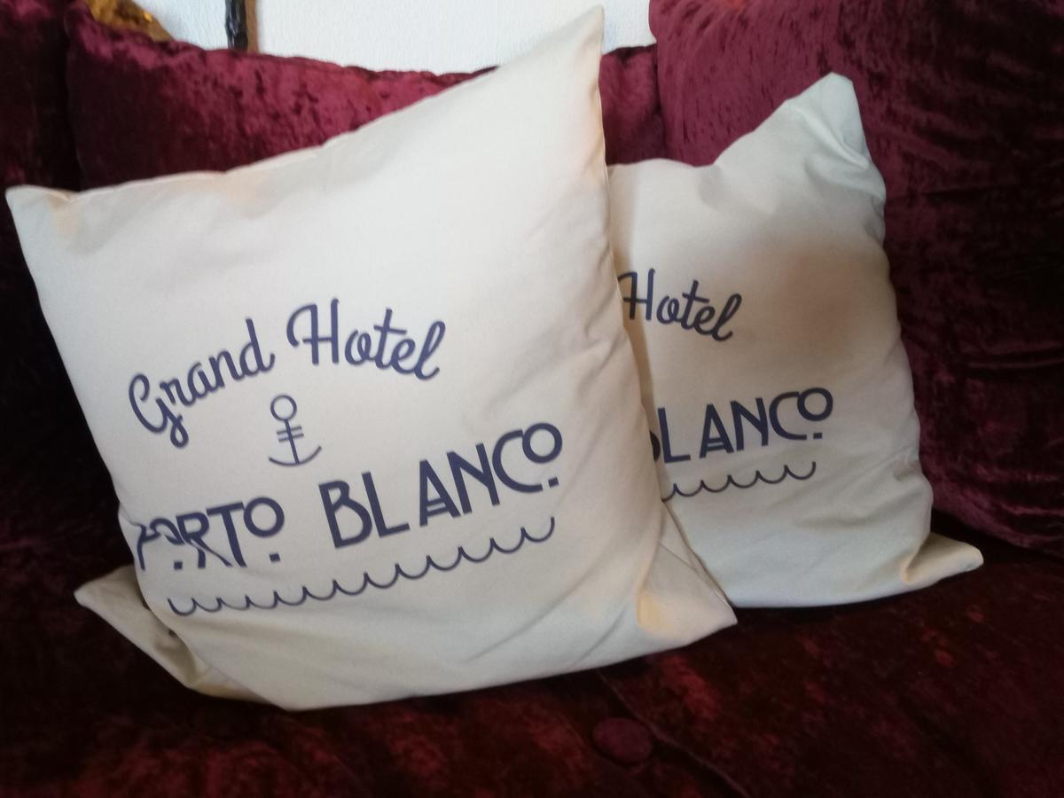 Grand Hotel De Port Blanc Penvénan Dış mekan fotoğraf